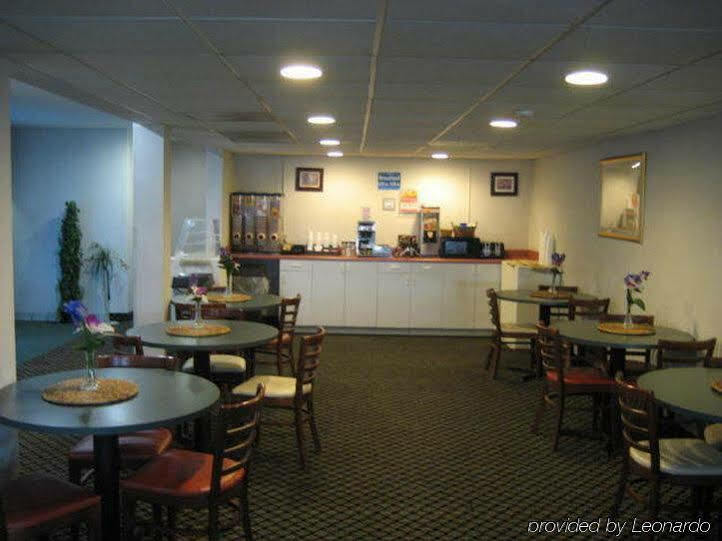 Super 8 By Wyndham Somerset Bagian luar foto